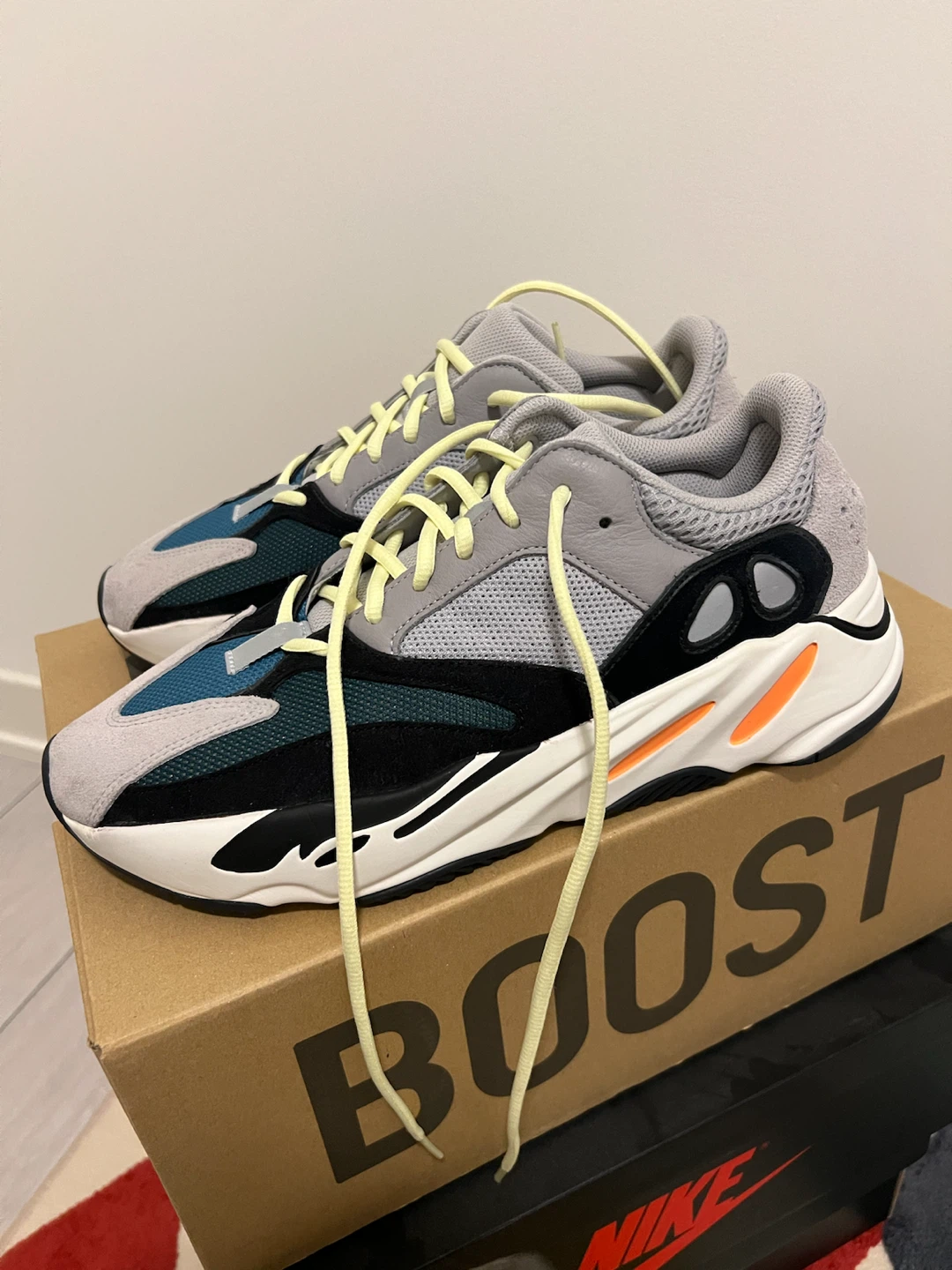 Adidas Yeezy Boost 700 Wave Runner
