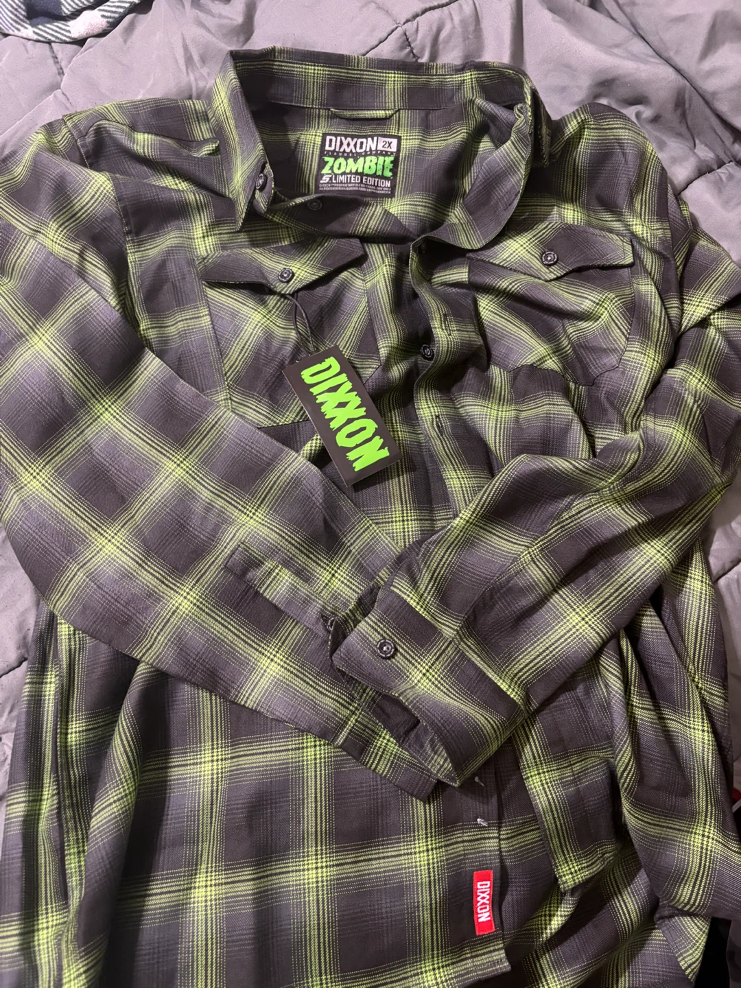 Snap On Dixxon Flannel Company Zombie Limited Edition - photo 3