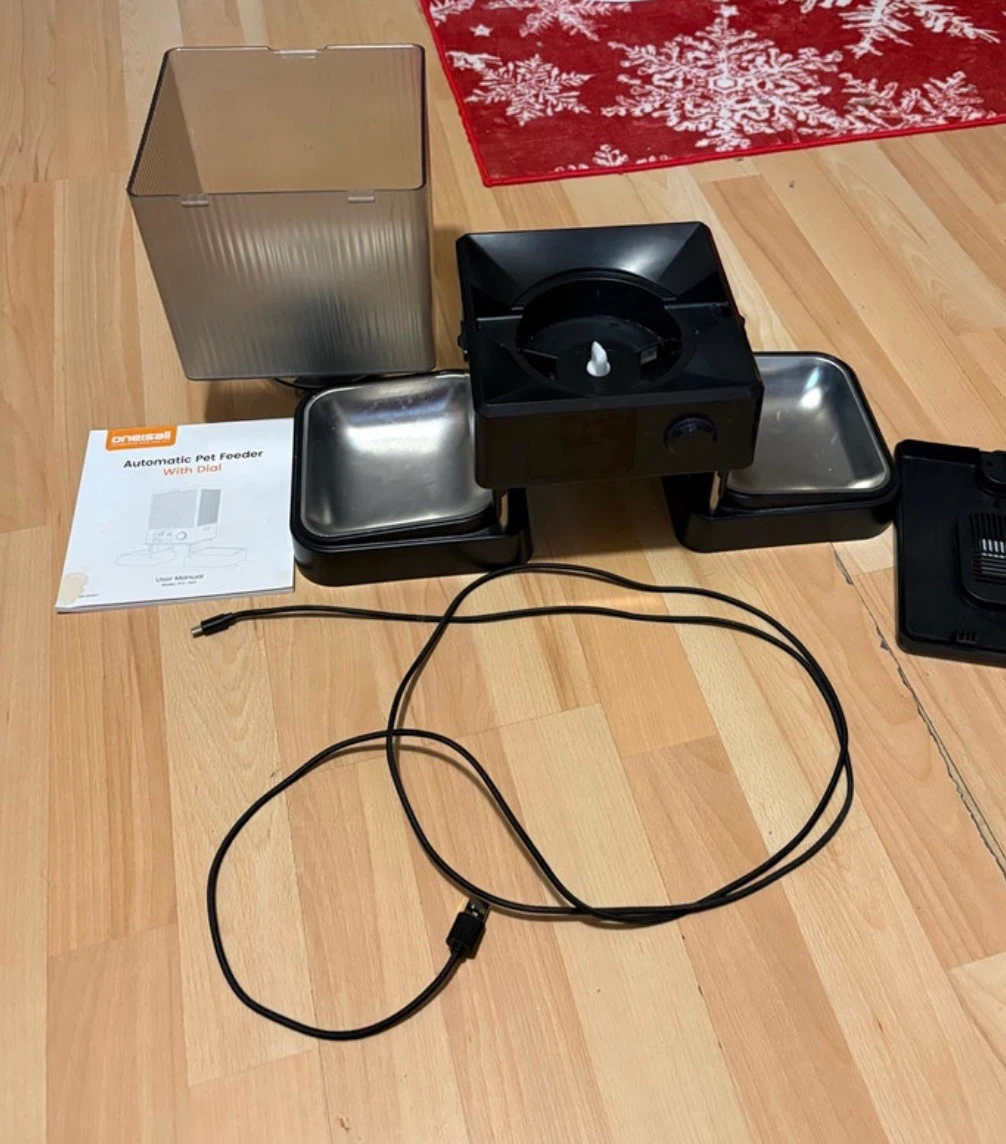 oneisall Automatic Pet Feeder with Dial - photo 2
