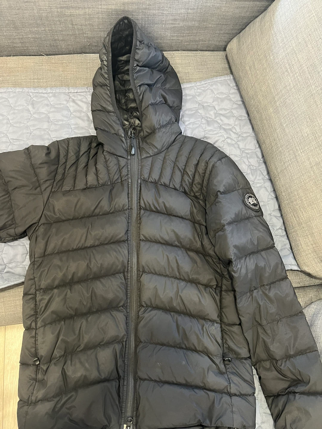 Canada Goose Black Down Hooded Jacket - photo 2