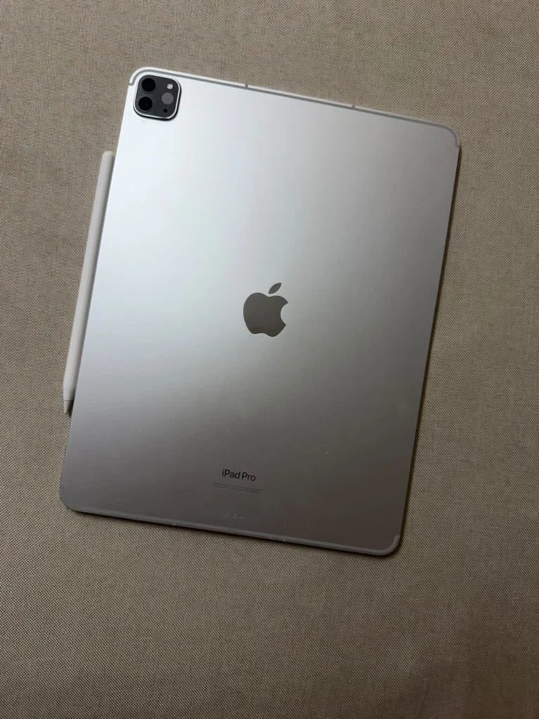 Apple iPad with Smart Folio Case and Pencil - photo 2