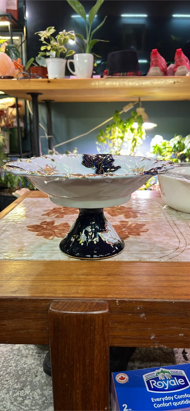Thun Bohemia 24ct Gold Pedestal Bowl