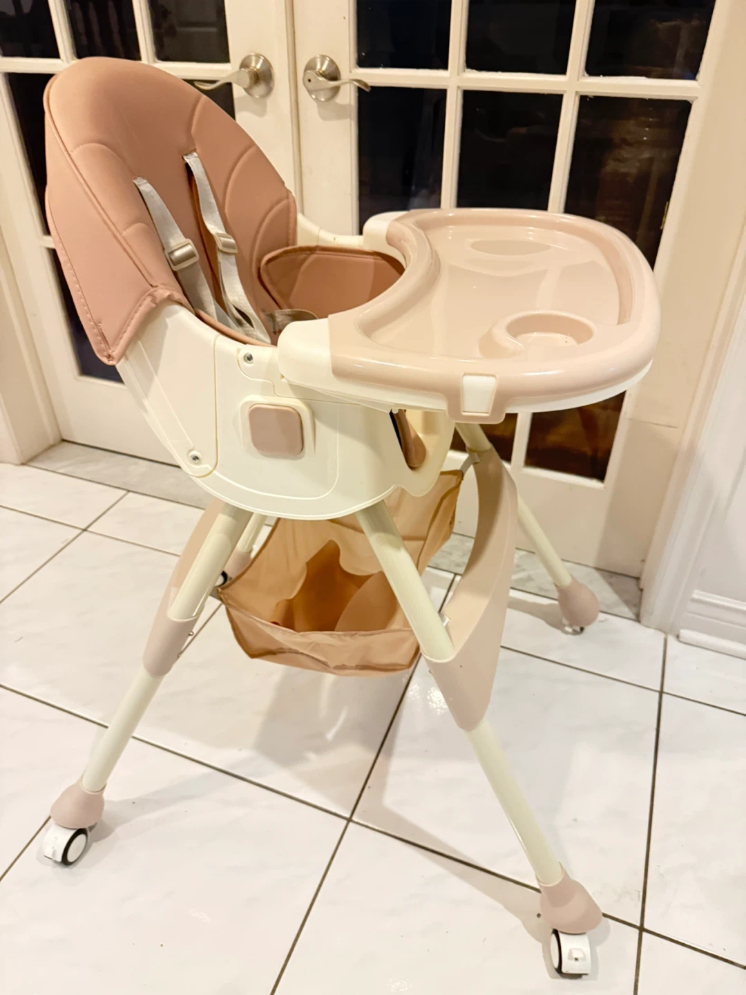 Harppa Pink Highchair