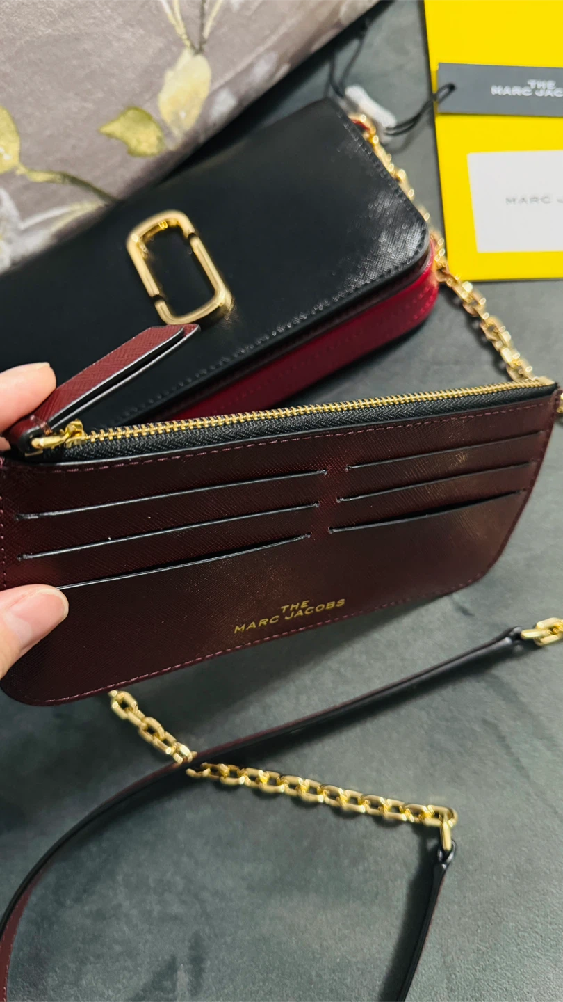 Authentic The Marc Jacobs Crossbody Wallet - photo 2