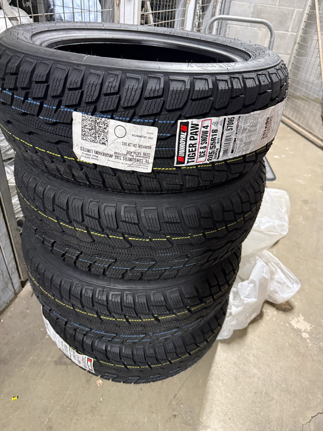 Set of 4 Uniroyal Tiger Paw Ice & Snow 4 Tires 205/55R16 - photo 2