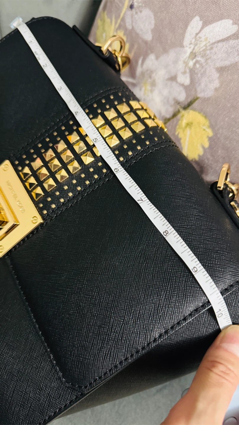 Authentic Michael Kors Studded Black Handbag - photo 4
