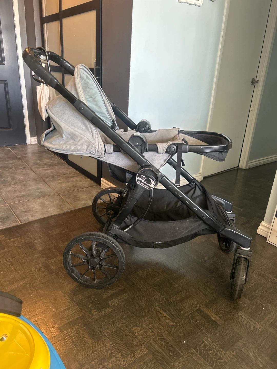 Baby Jogger City Select Lux Stroller - photo 2