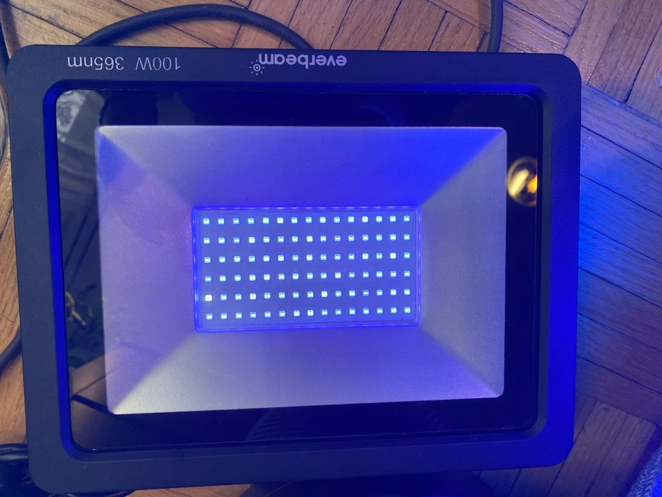 Everbeam 100W 365nm LED UV Black Light Flood Light - photo 3