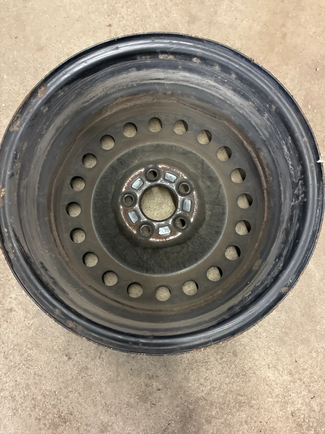 Set of 4 Ford Steel Wheels size: 16 - photo 2