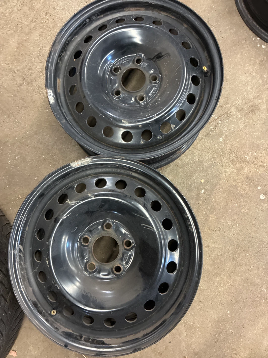 Set of 4 Ford Steel Wheels size: 16 - photo 4