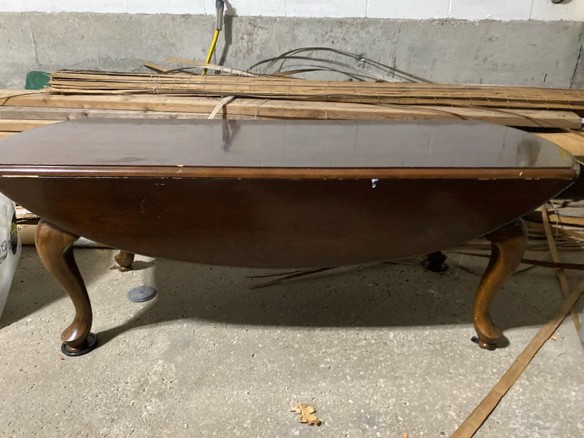 Vintage Dark Wood Drop-Leaf Coffee Table - photo 4