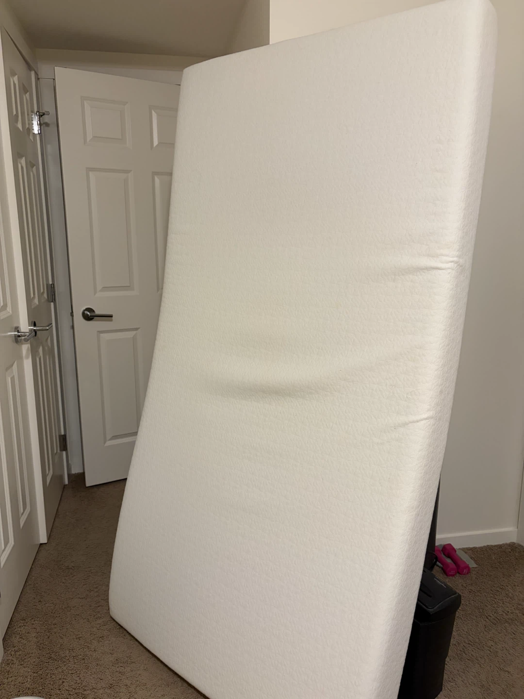 I am selling a twin mattress