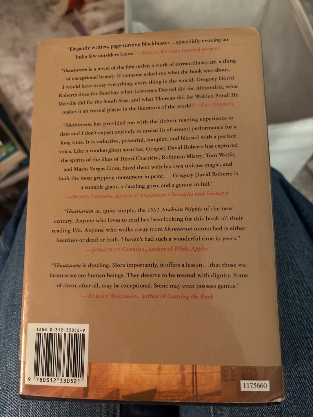 Shantaram by Gregory David Roberts - photo 2