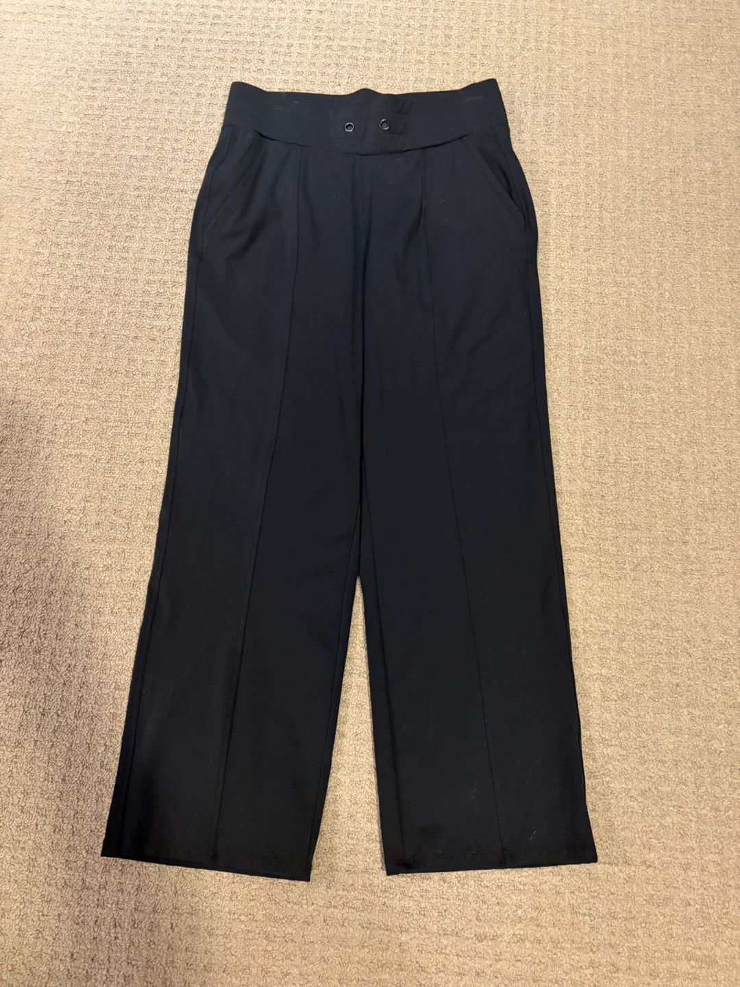 Ladies black pants size 8