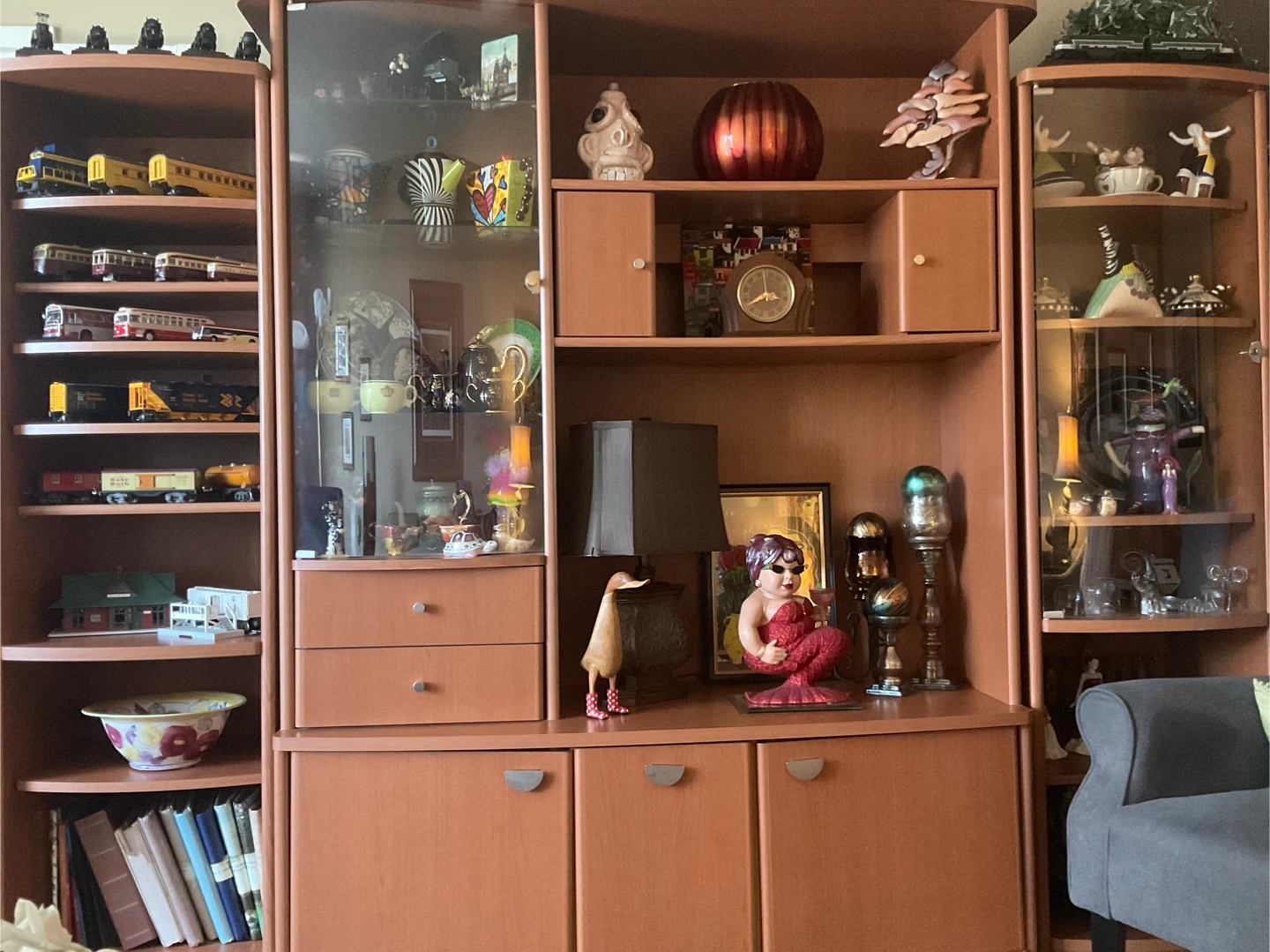 Large Wooden Display Wall Unit - photo 2