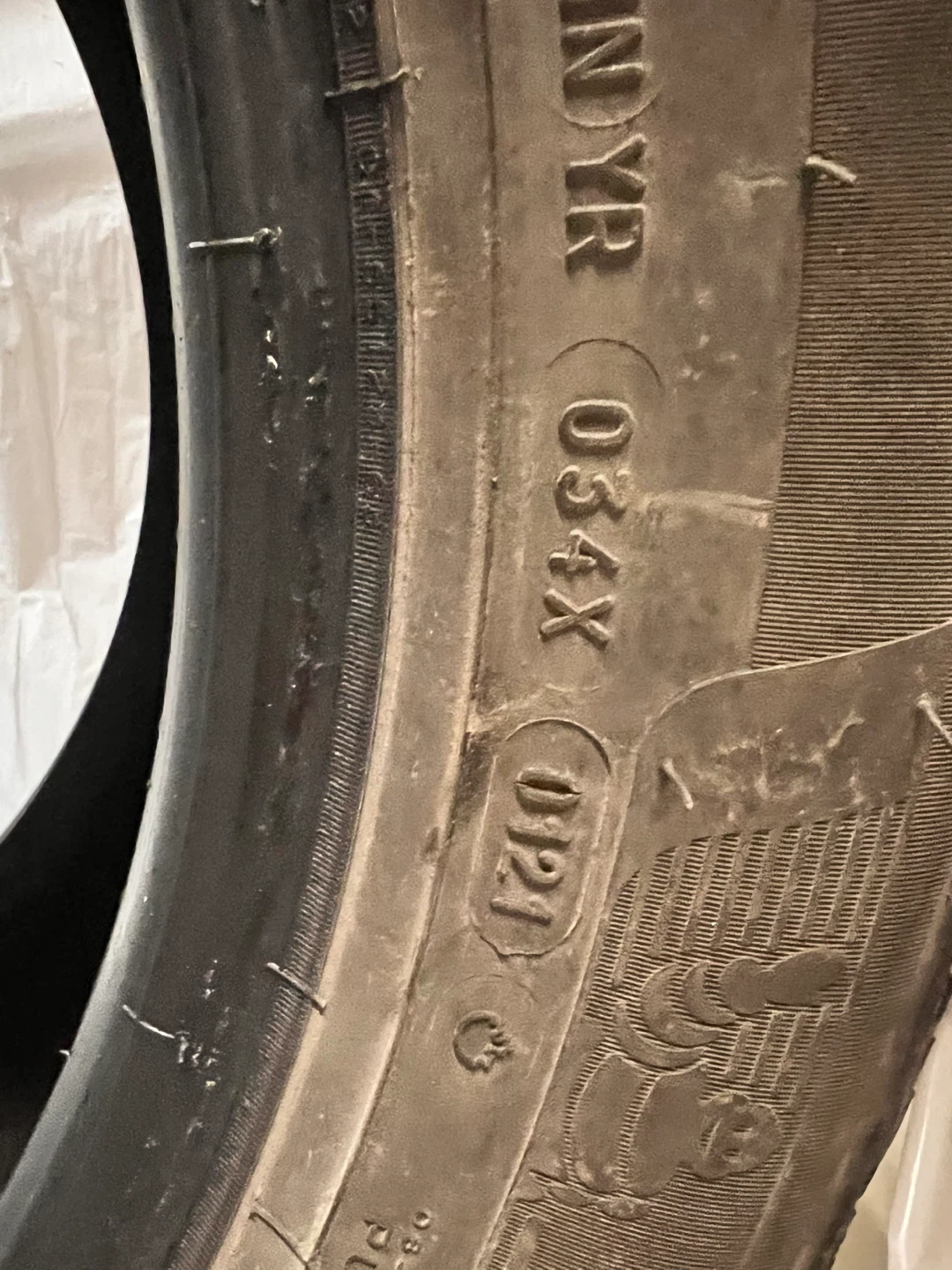 Michelin X-Ice Snow Winter Tires – 225/55R18 – Set of 3