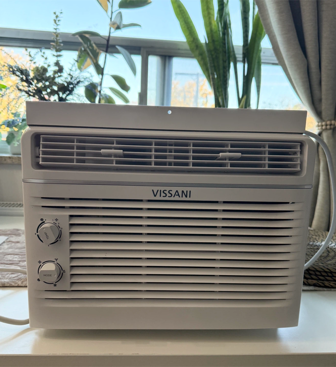 Vissani 5,000 BTU Window Air Conditioner – $90