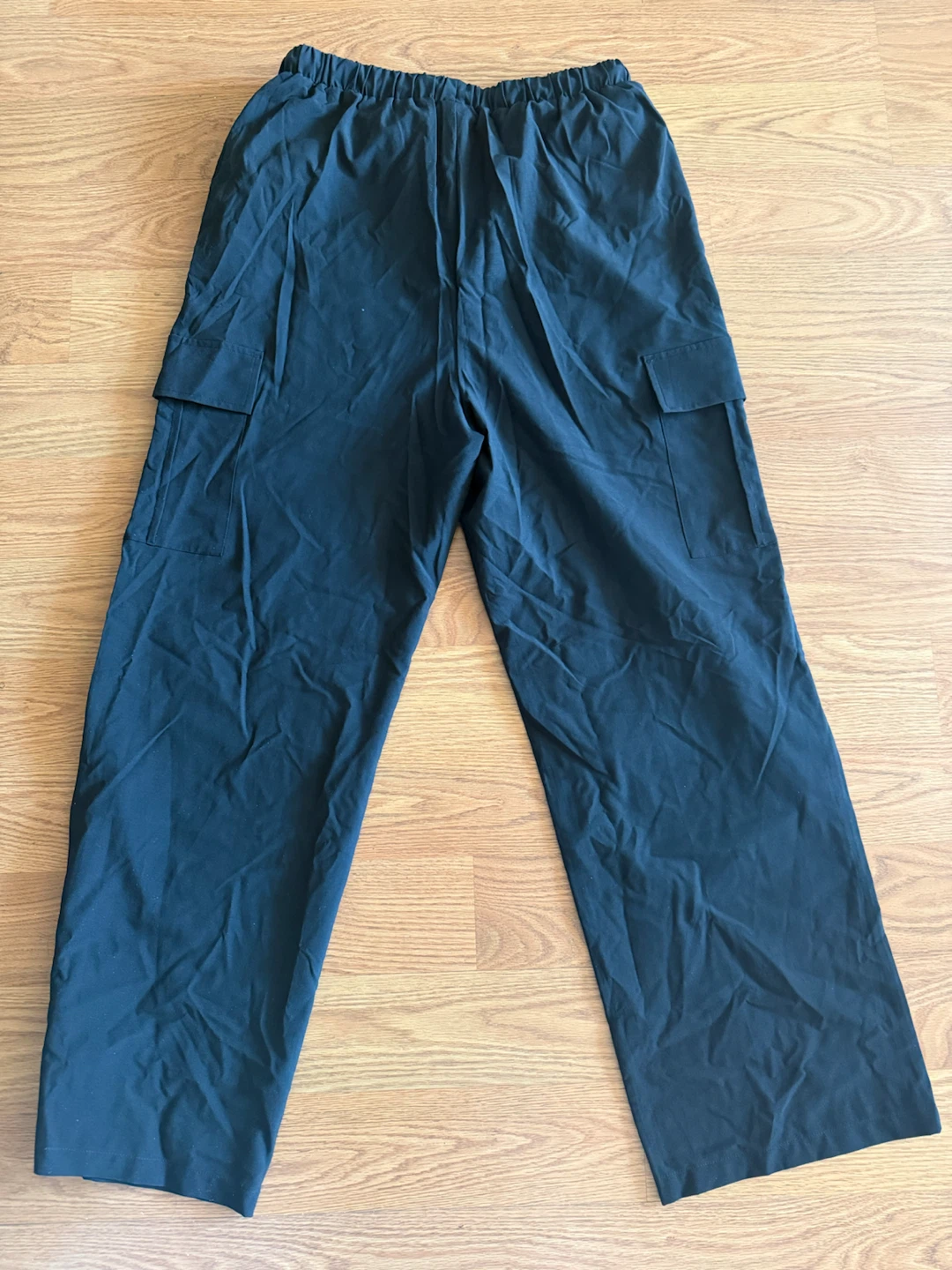 Black Cargo Pants - photo 2