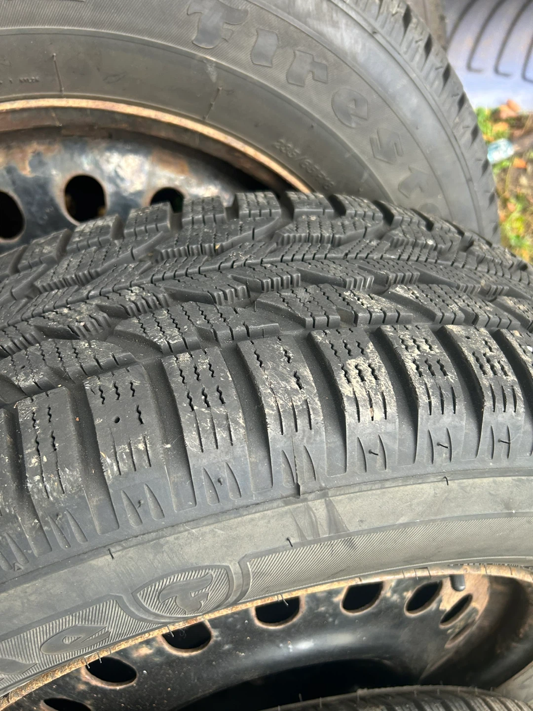 18 inch winter tires and rims - photo 4