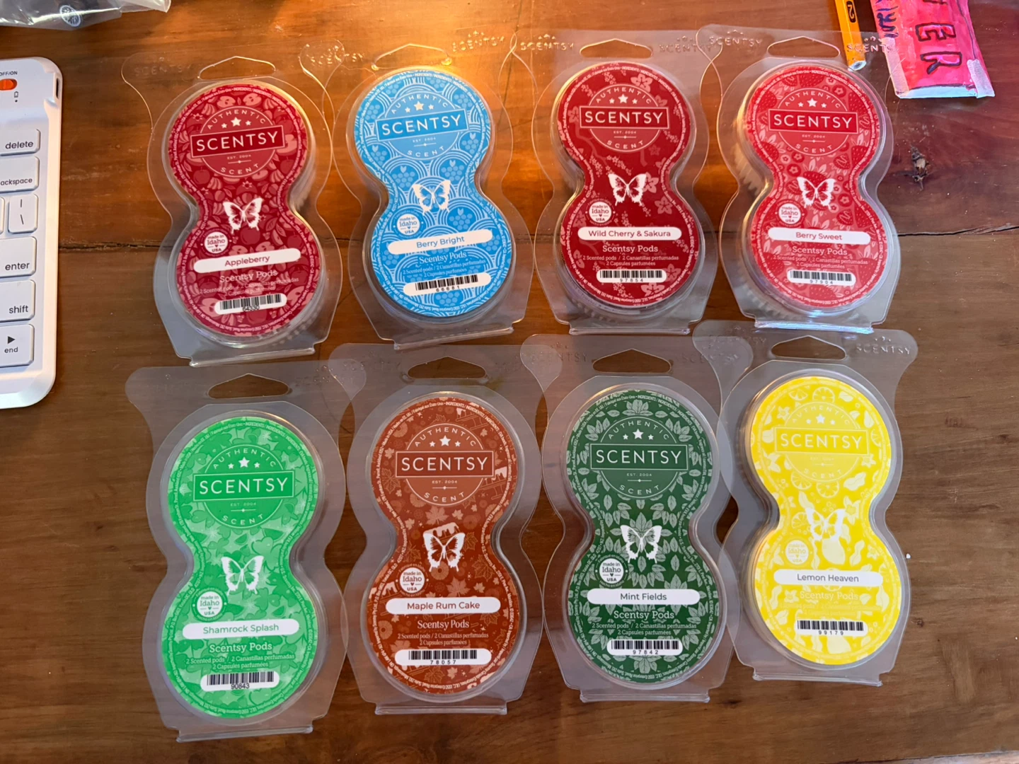 8 Scentsy Scent Pods