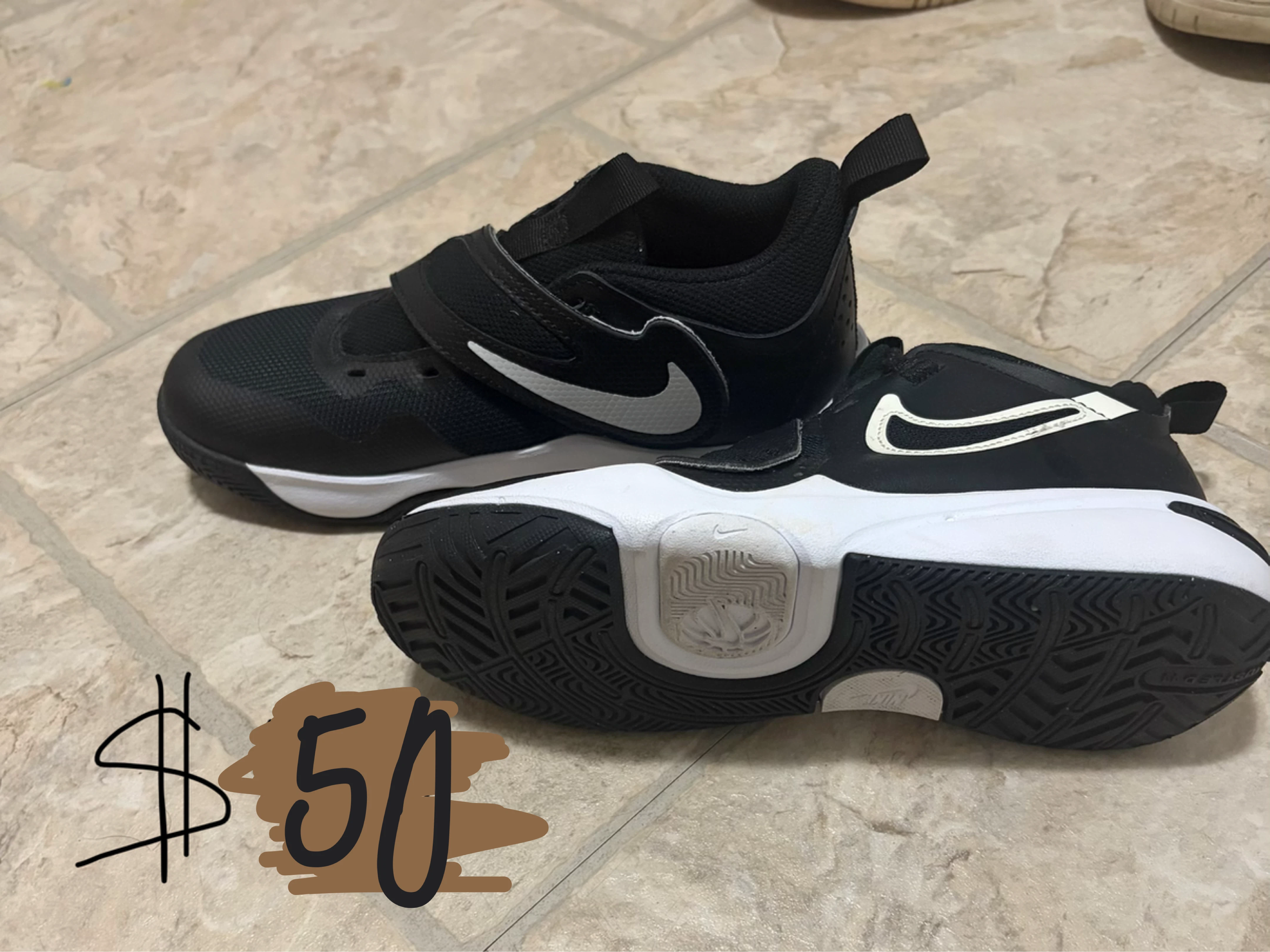 Nike Team Hustle D11 Black White