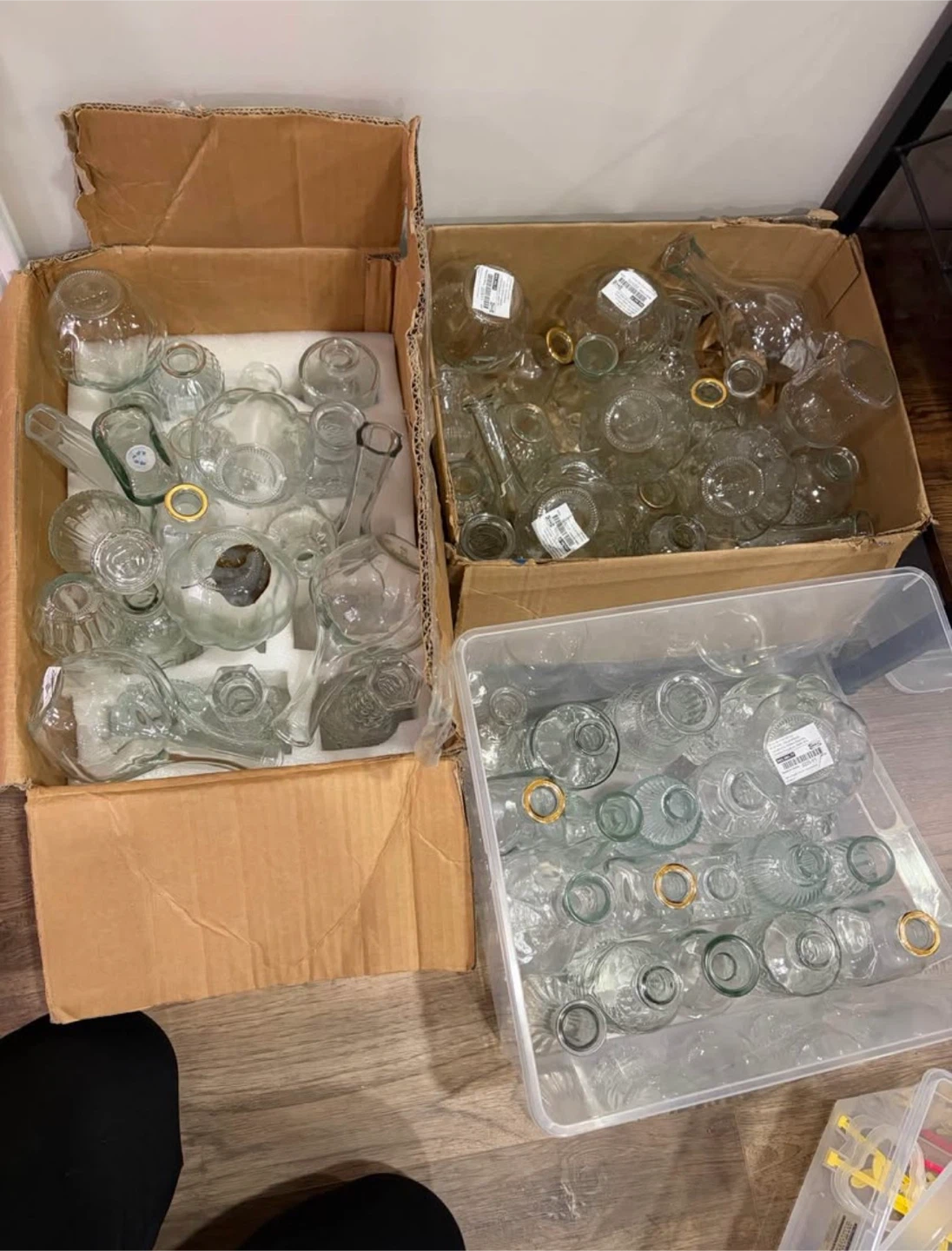 Bud vases