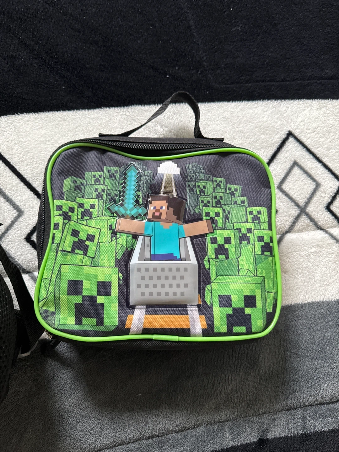 Minecraft Backpack and Lunch Box Set - photo 3