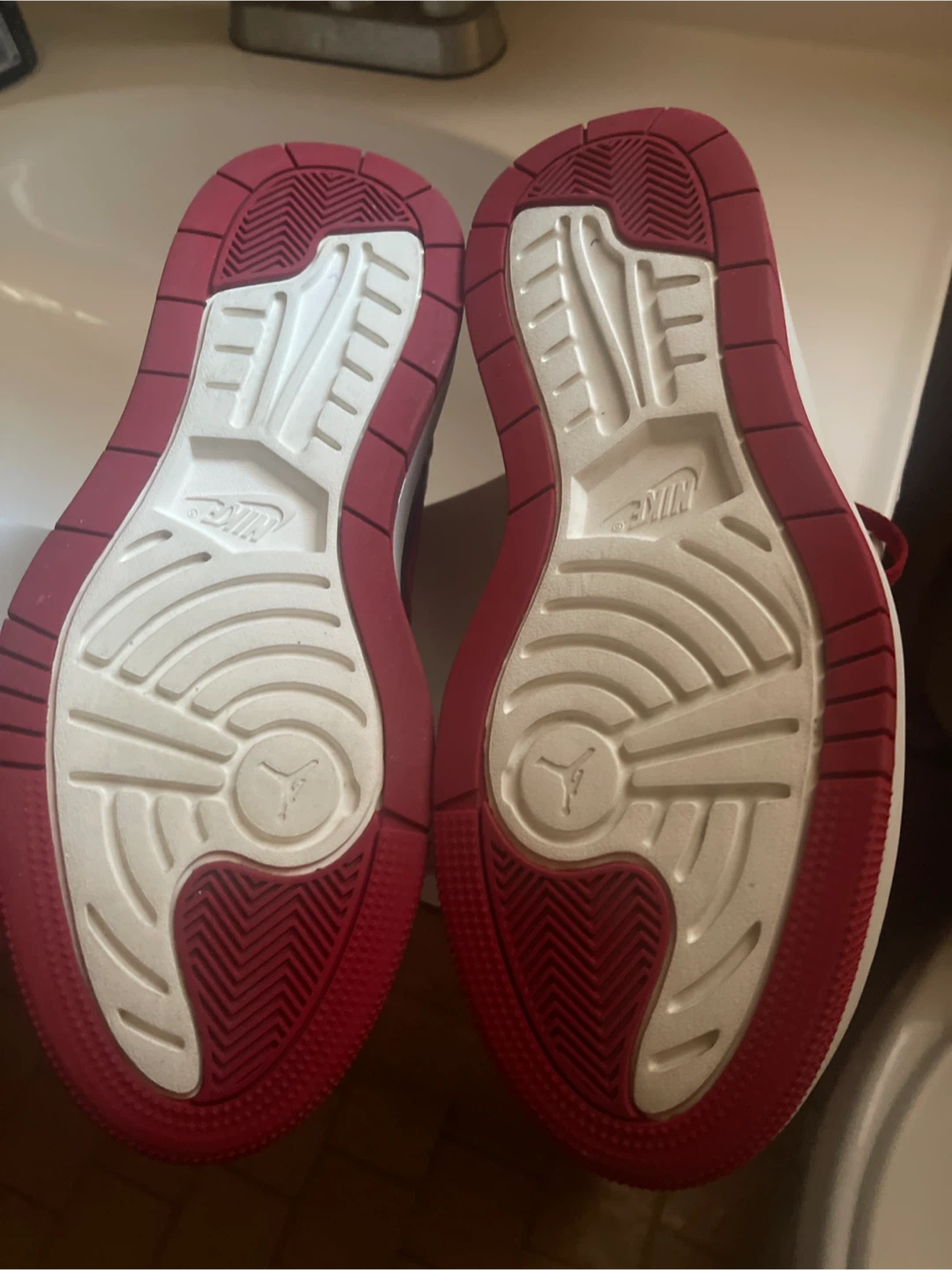 Nike Air Jordan 1 Low Sneakers Red Grey US 8 - photo 5