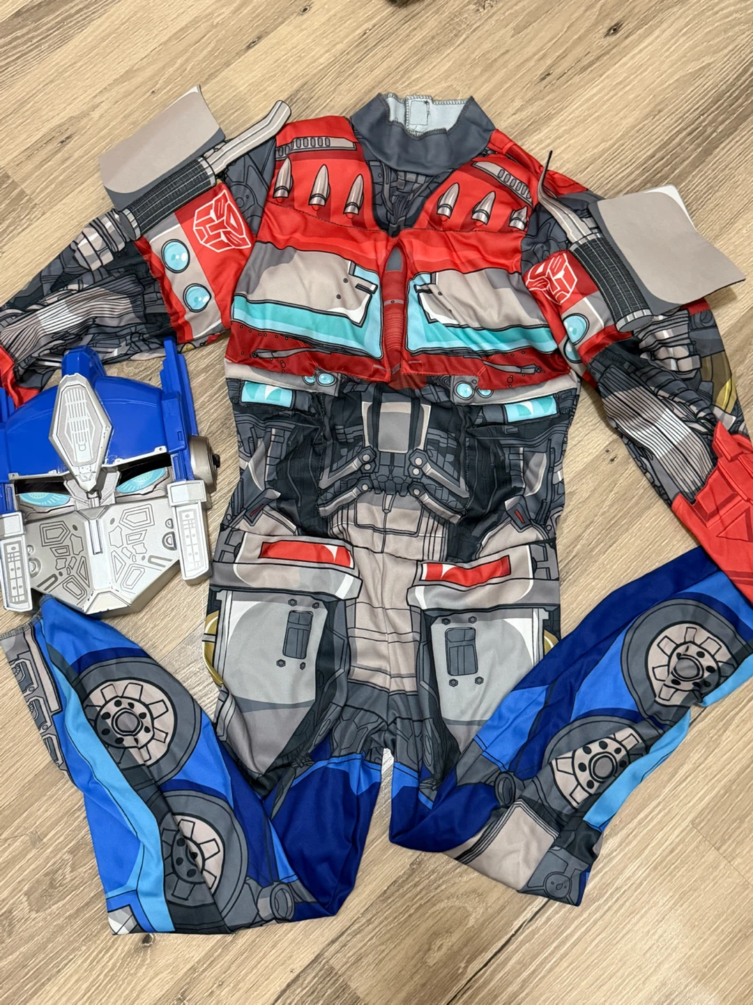 Optimus Prime Transformers Costume Size 4-6 - photo 2