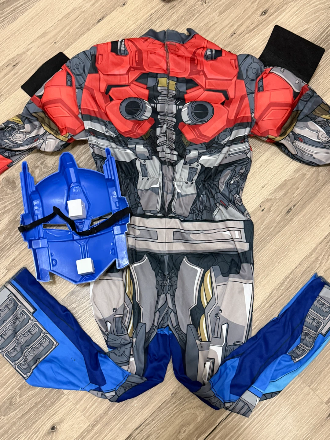 Optimus Prime Transformers Costume Size 4-6 - photo 3
