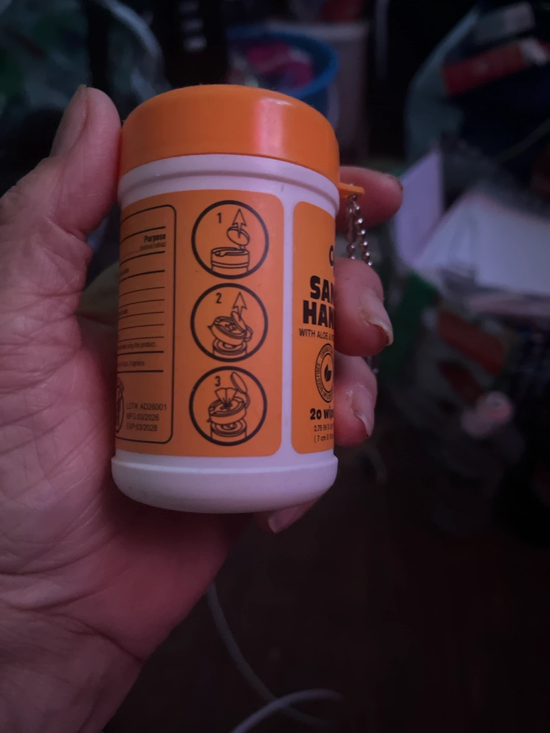 Wish Sanitizing Hand Wipes Tangy Orange - photo 2
