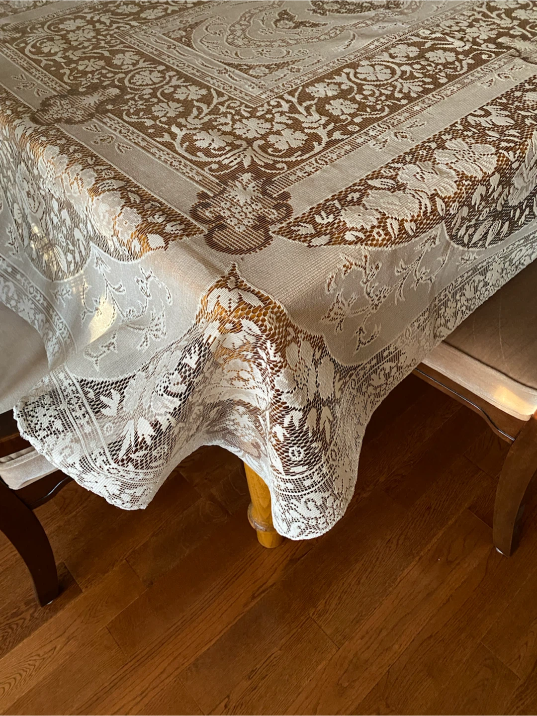 Vintage floral lace tablecloth