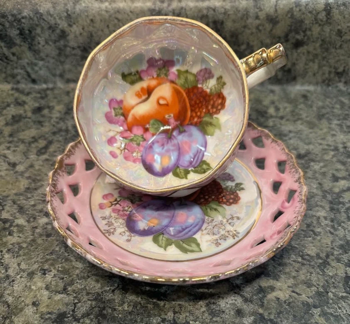 Royal Halsey Fruit Lustre Tea Cup and Saucer - photo 3