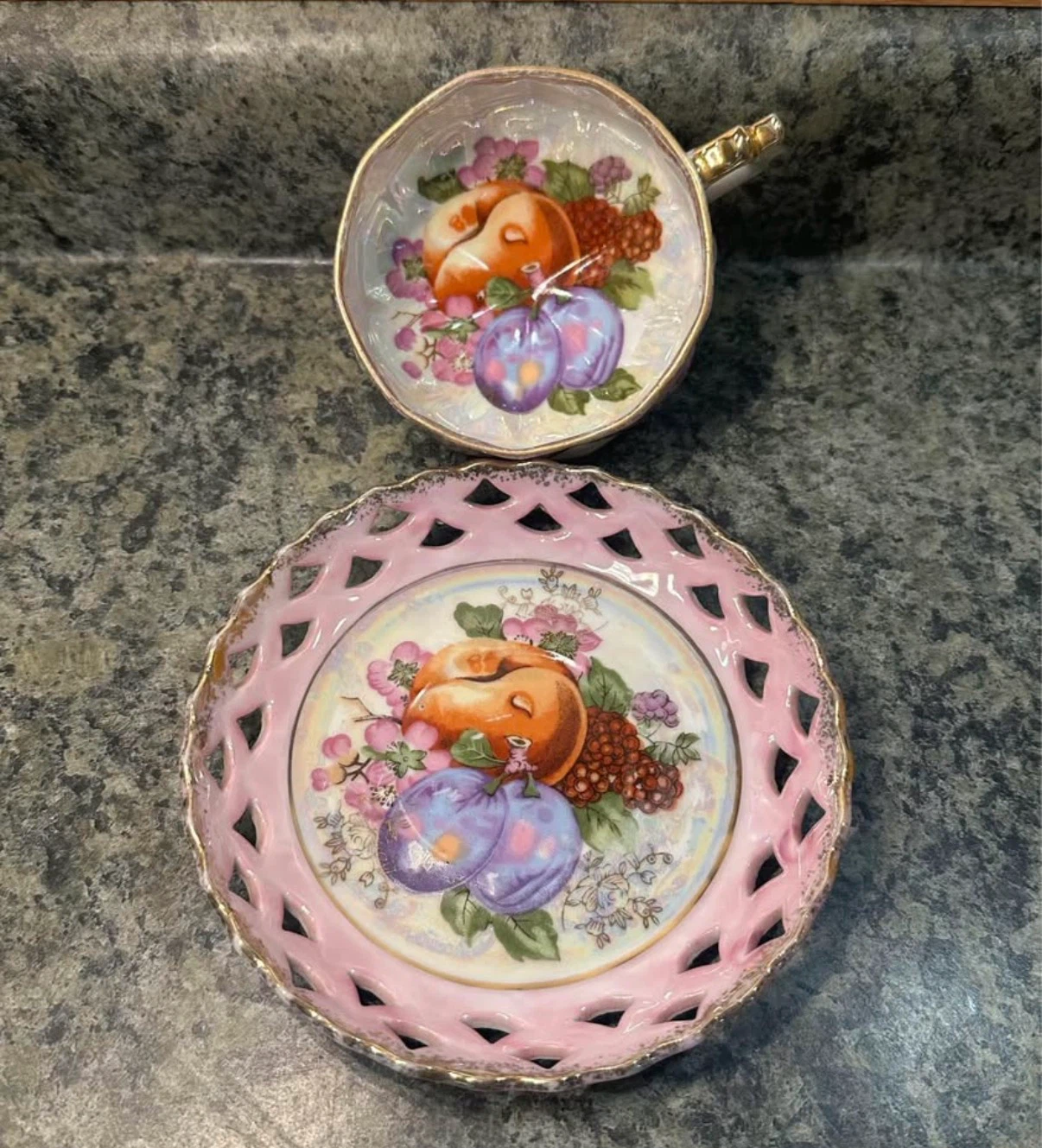 Royal Halsey Fruit Lustre Tea Cup and Saucer - photo 5