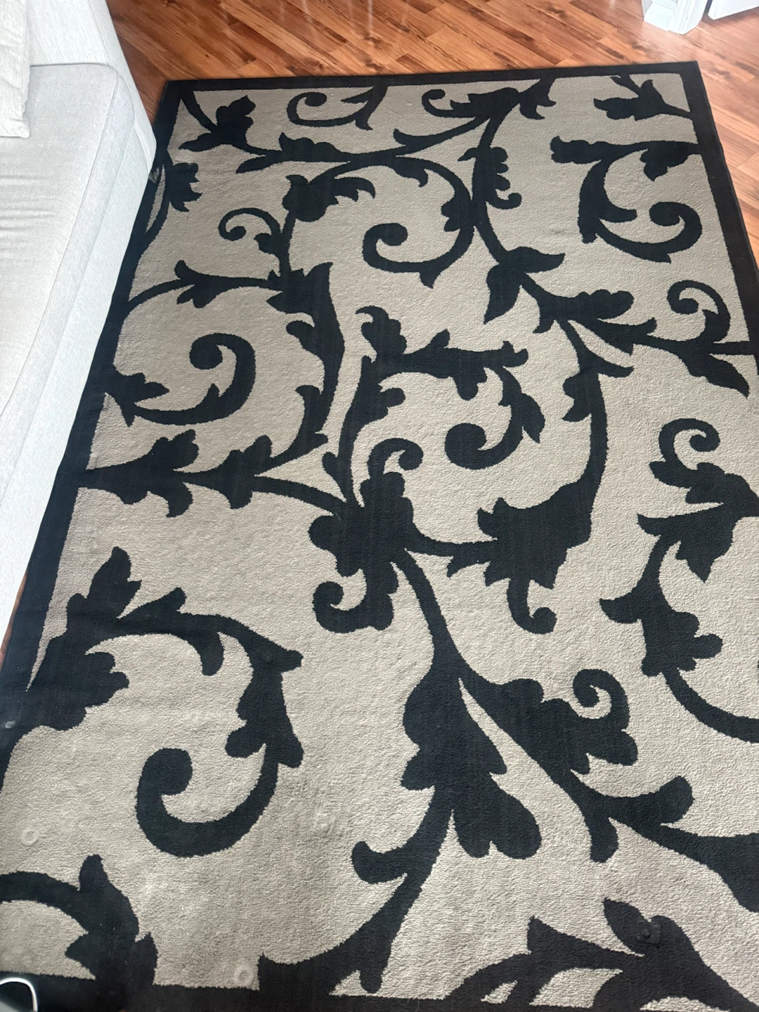 Black and Grey Floral Area Rug - photo 4