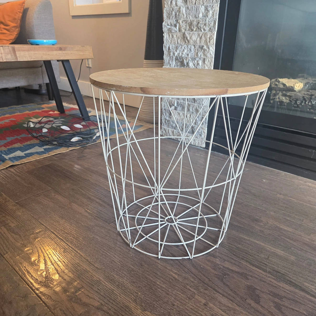 White Metal Wire Basket Side Table