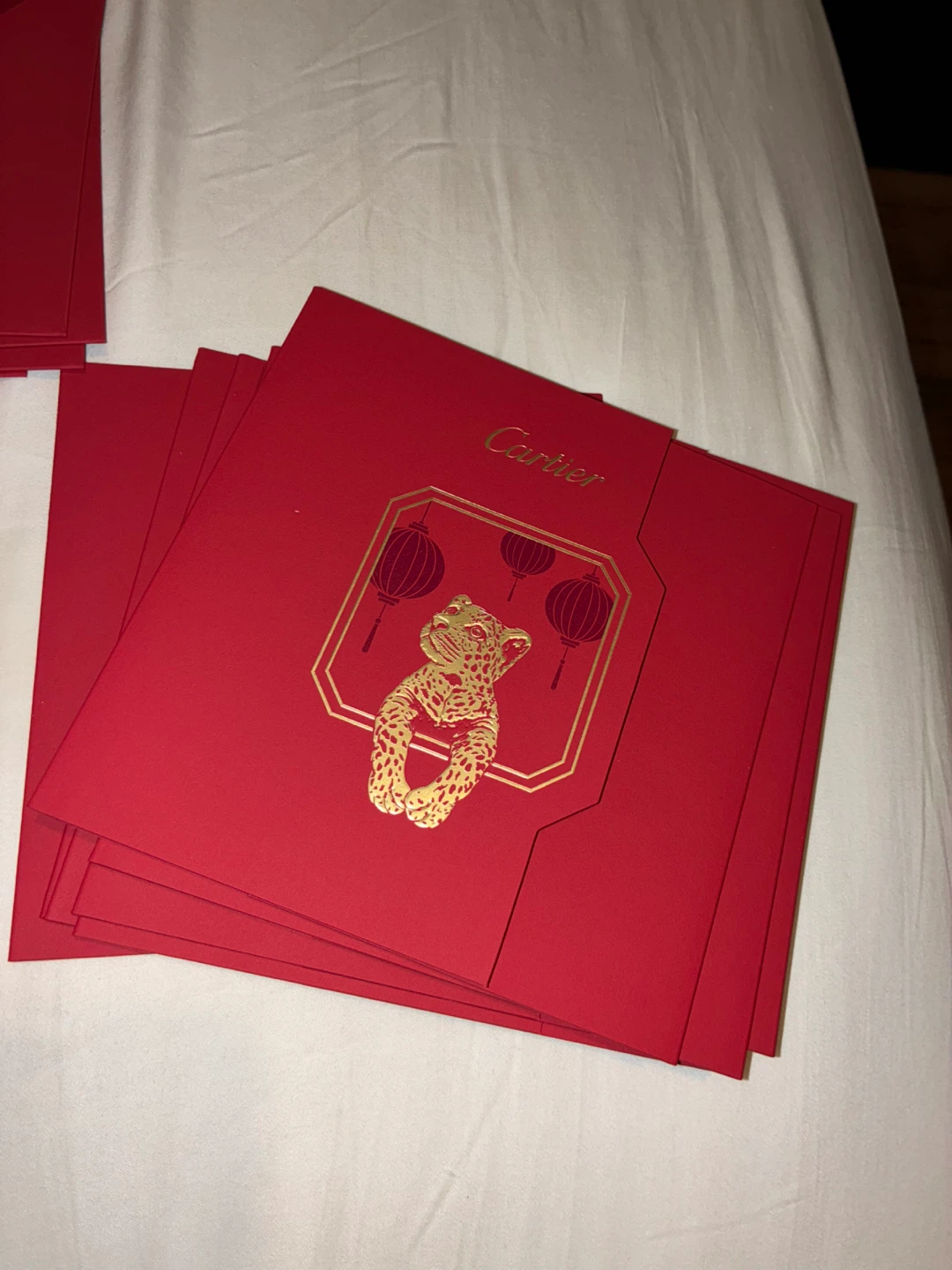 Cartier - Red Envelopes & Greeting Cards w/ White Inserts - photo 5