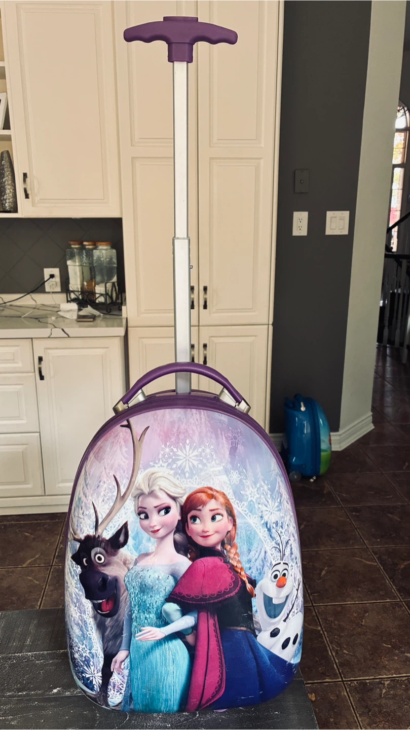 “Heys” Disney Frozen kids hardcover suitcase/luggage