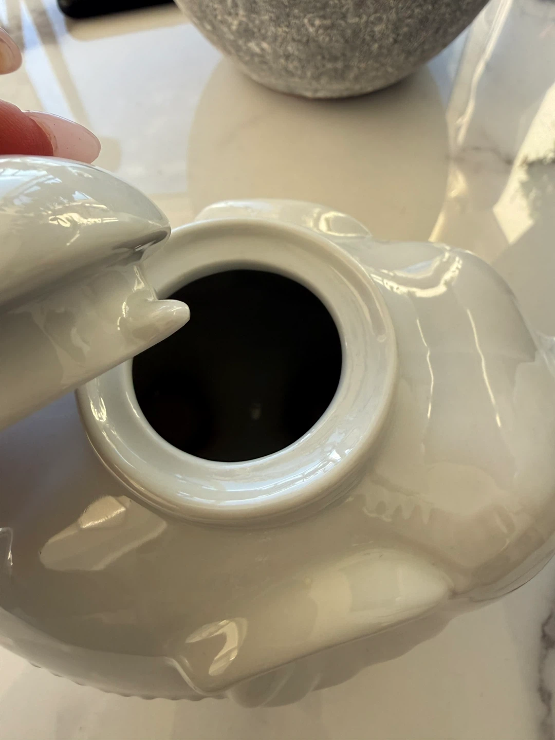 Cordon Bleu White Elephant Teapot - photo 2