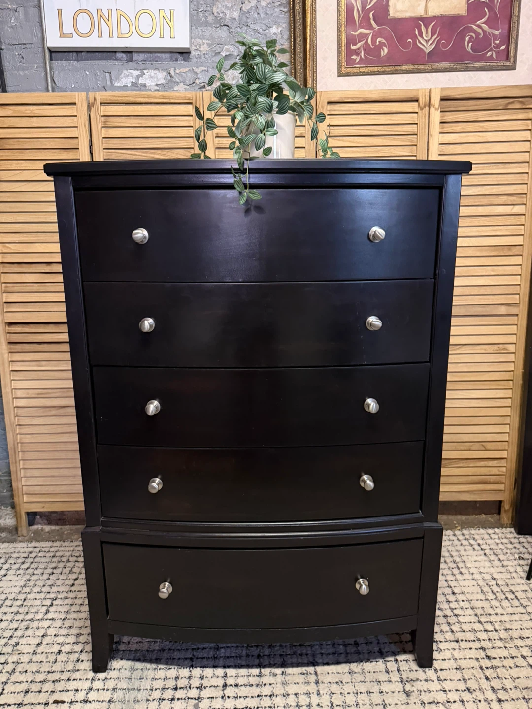 Drawer Dresser