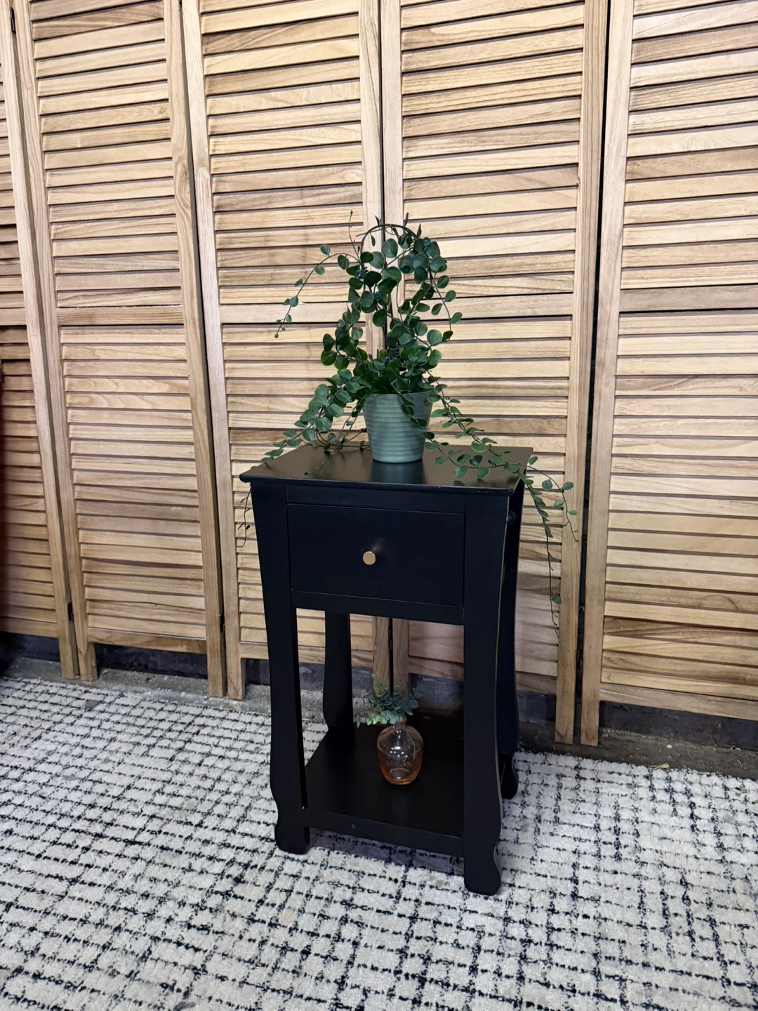 Side Table - photo 2