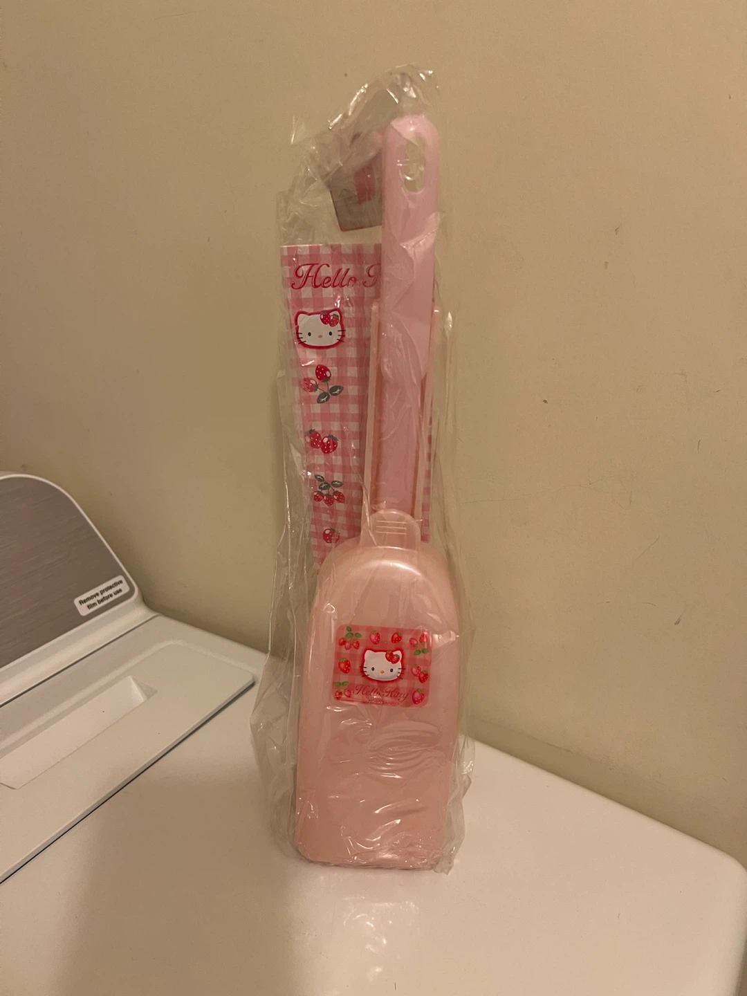 Sanrio Hello Kitty Toilet Brush with Case