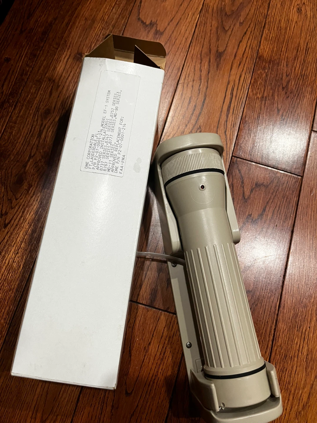 DME Corporation EF-1 Emergency Flashlight