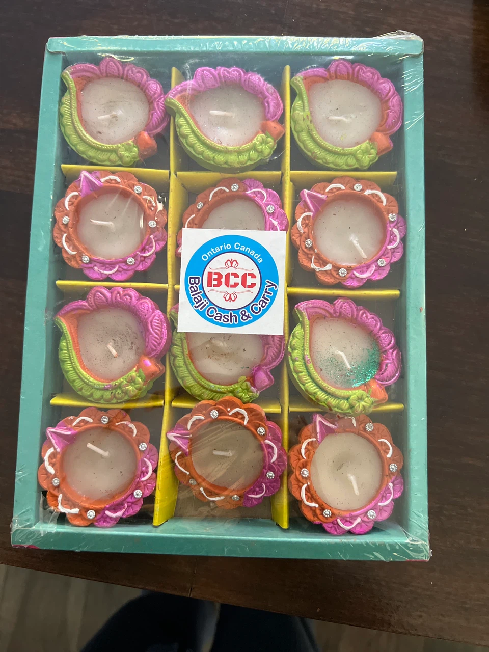 12 Piece Decorative Wax Diya Box