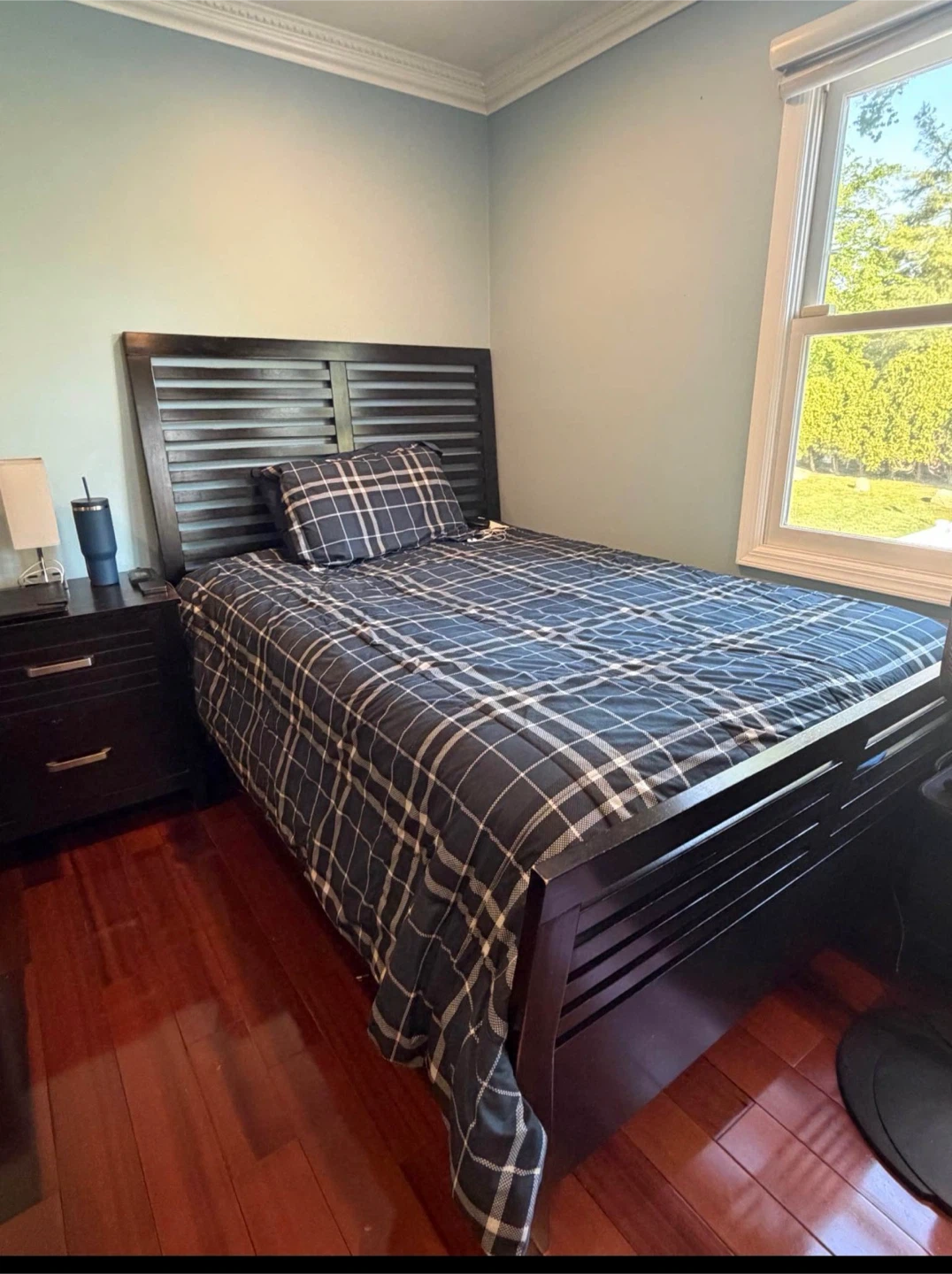Bedroom set