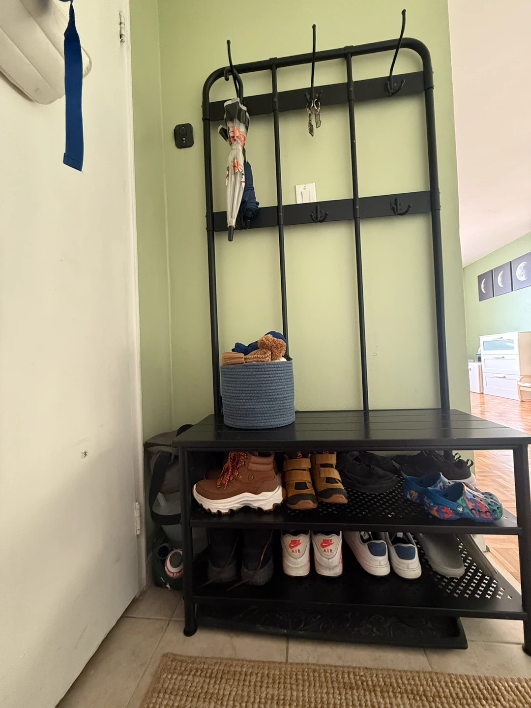 Black Metal Hallway Coat Rack with Shoe Bench