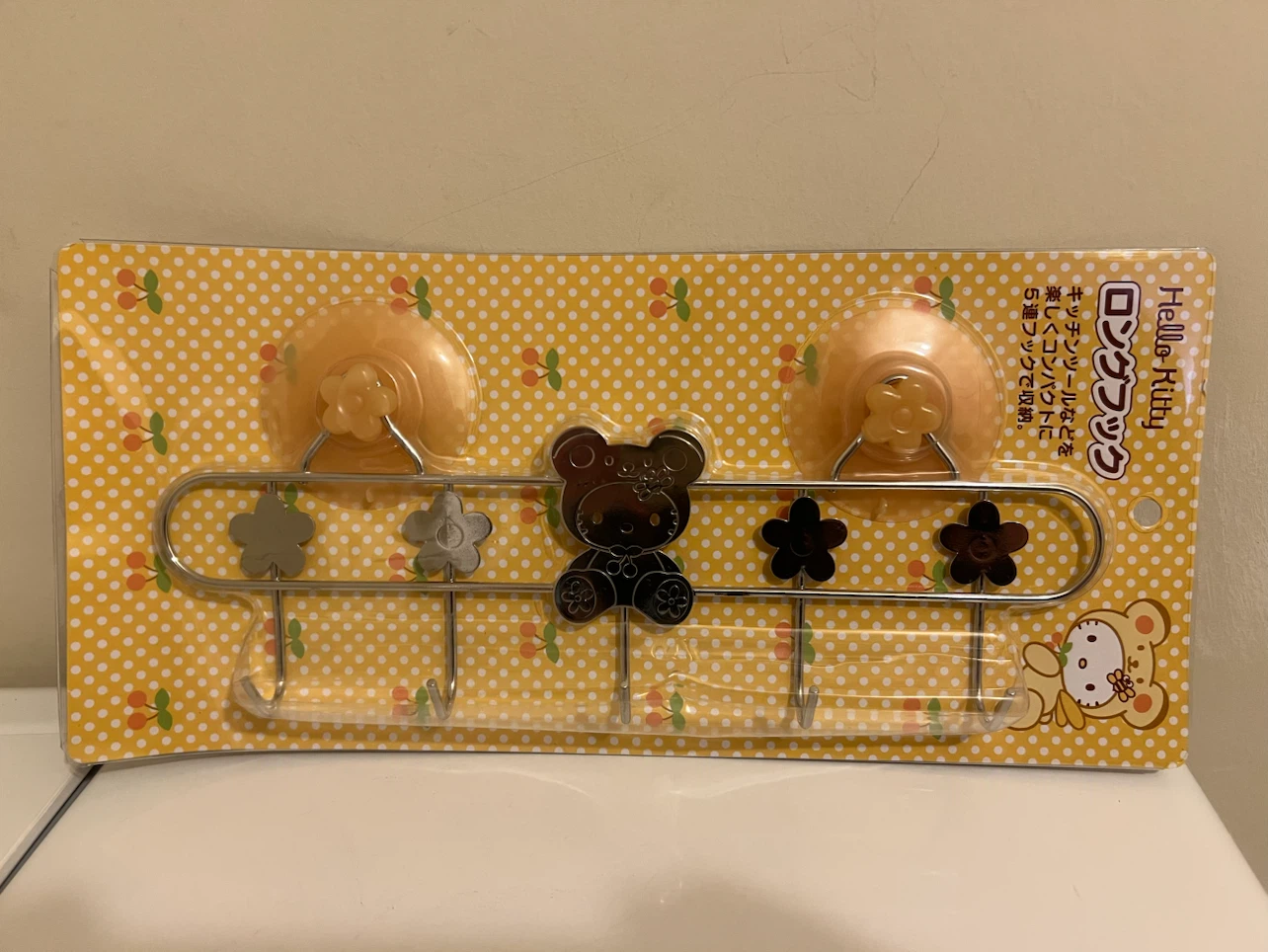 Hello Kitty 5-Hook Suction Rack