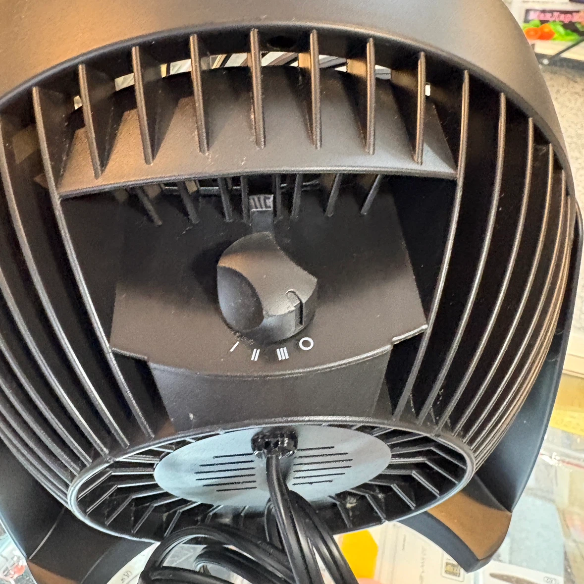 Honeywell Table Fan - photo 3