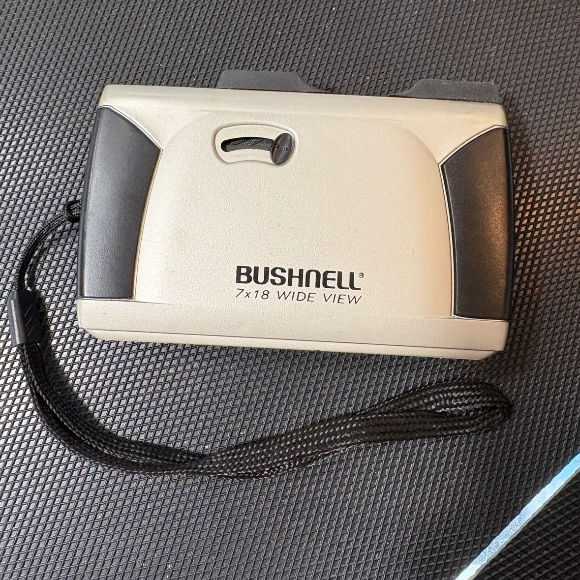 Bushnell 7x18 Wide View Binoculars - photo 2