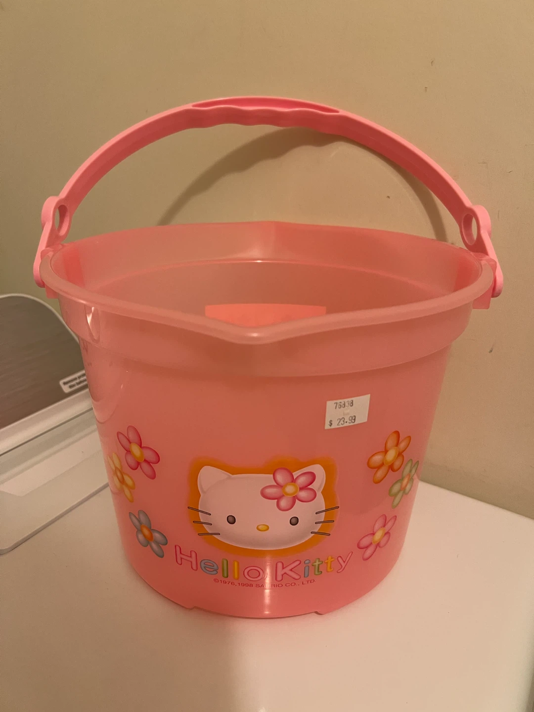 Hello Kitty 8L Plastic Cleaning Bucket